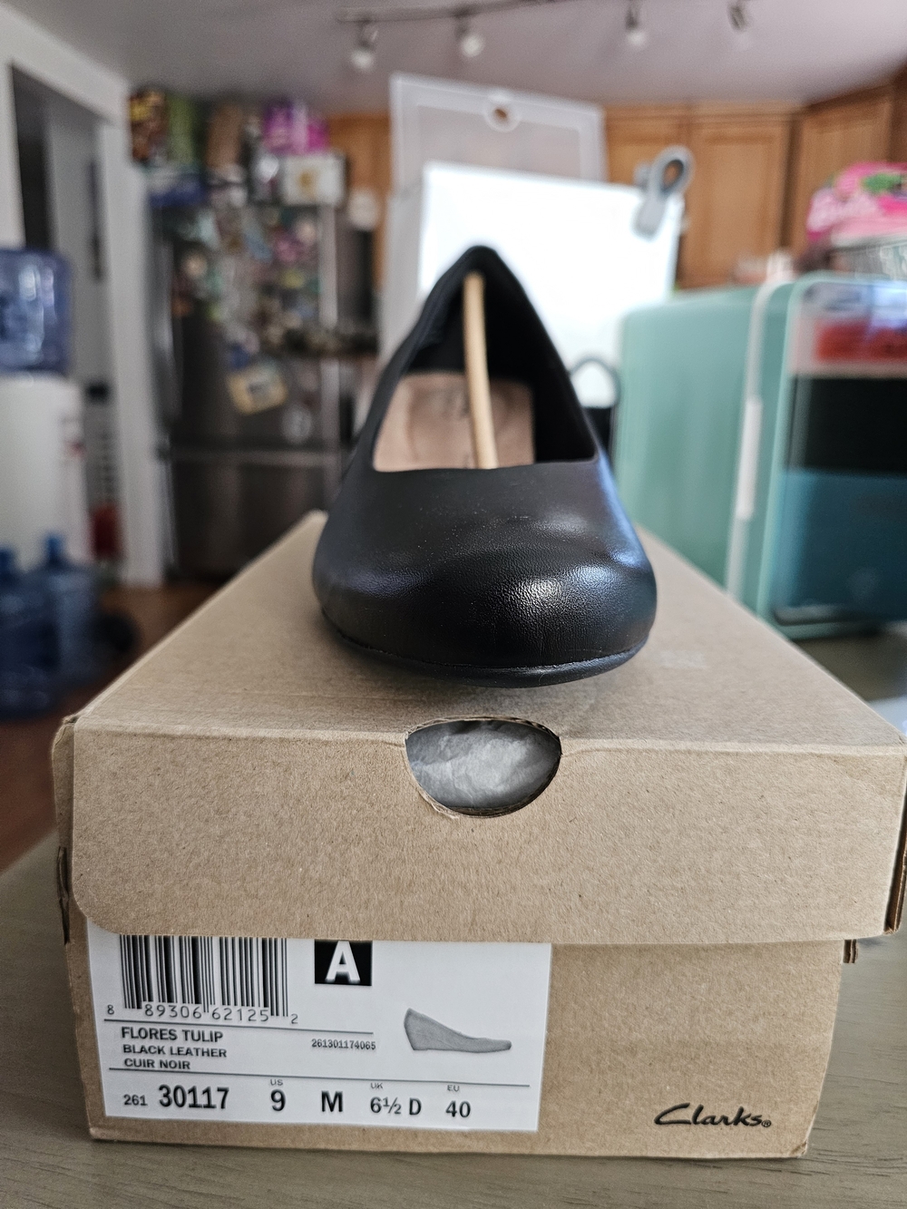 #19 Clarks Flores Tulip Black Leather Womens Pumps - Black